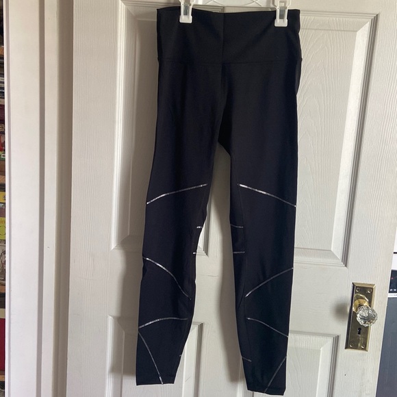 LULULEMON WOMENS REFLECTIVE LEGGINGS - Picture 1 of 3